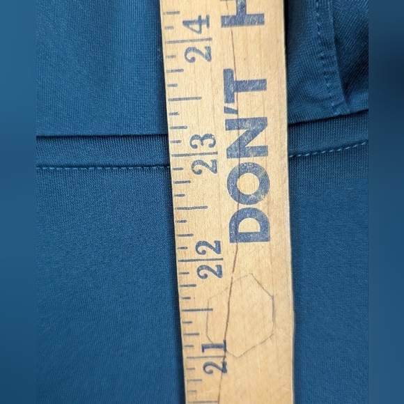 Nike dri fit running shirt small in excellent condition - Picture 8 of 9